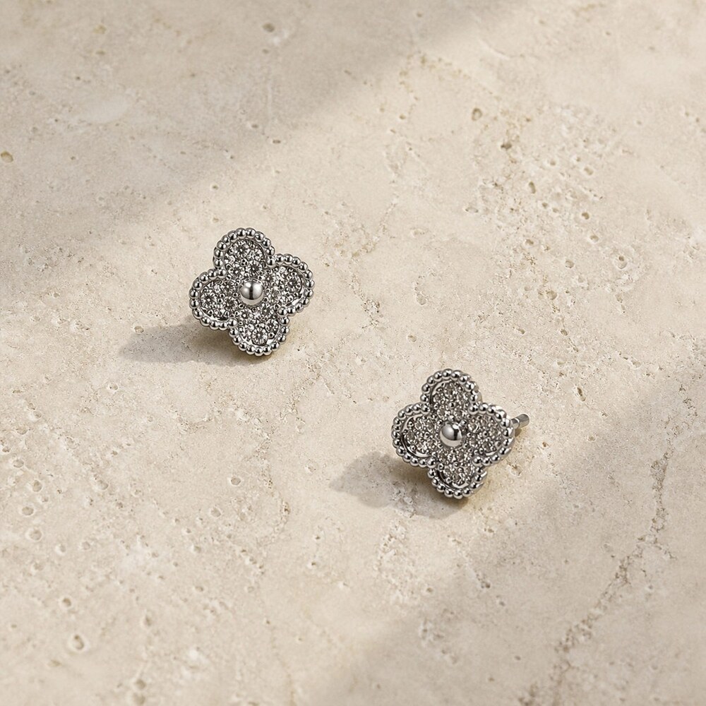 Van Cleef & Arpels Elegant Signature Earrings Style 4 | New with Box - Picture 7 of 9